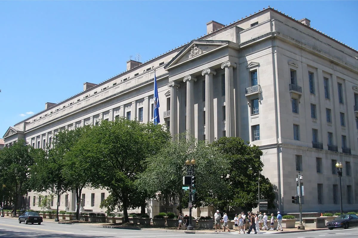 Dismantling the Dark Backbone: U.S. DOJ Targets Huione Group’s Infrastructure in Crypto Crackdown
